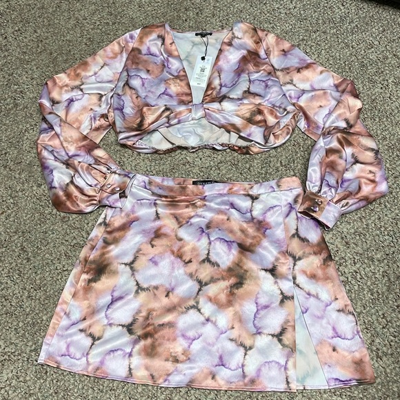 New dynamite satin skirt set - Picture 1 of 12